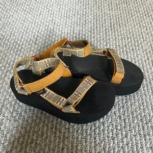 Teva Platform 6 sandal